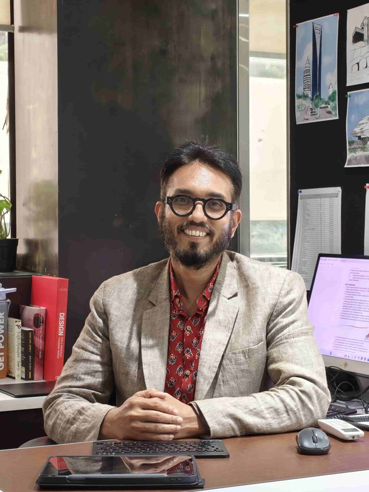 Portrait of Swapnil Zoal